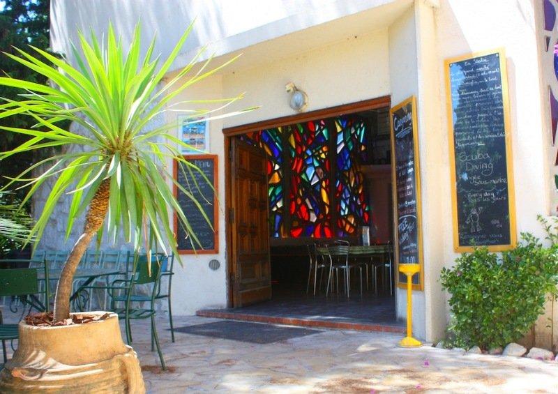 Villa Saint Exupery Gardens Hostel Nice Exterior photo